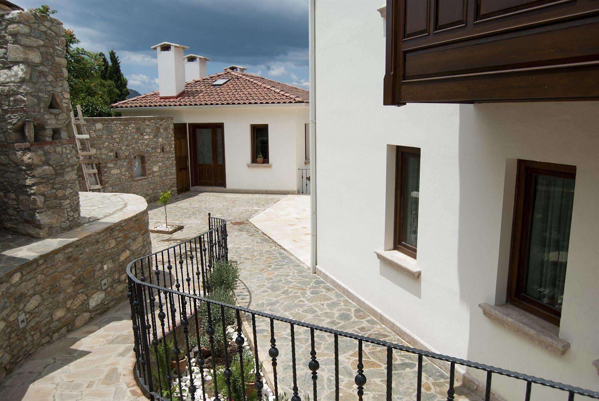 Ayasoluk & Restaurant Selçuk